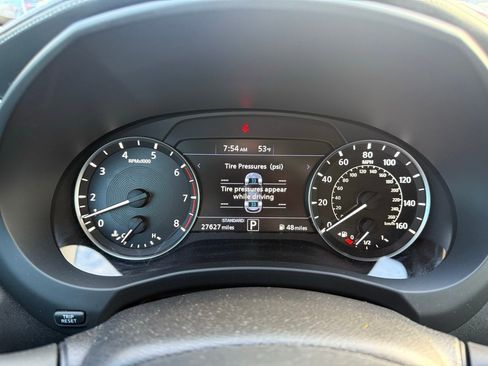 Used 2023 INFINITI QX50 Luxe image 16