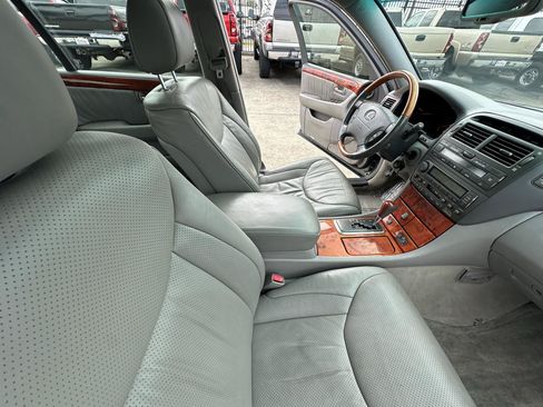 Used 2003 Lexus LS 430 RWD image 63