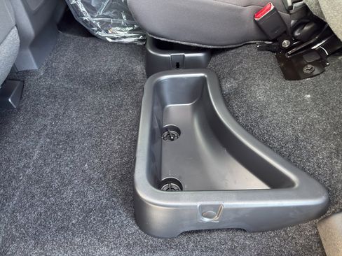 New 2026 Nissan Frontier SV image 33