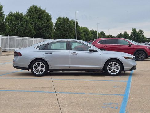 Used 2023 Honda Accord LX image 5