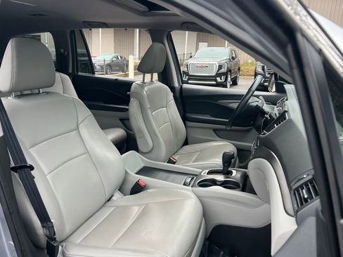 Used 2019 Honda Pilot EX-L image 31