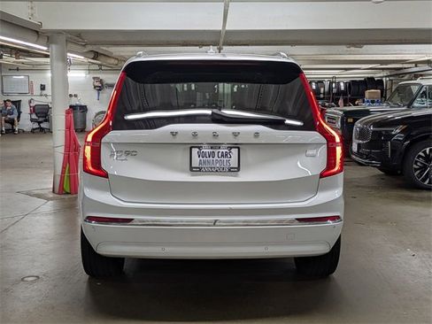 Certified 2024 Volvo XC90 T8 Plus image 6