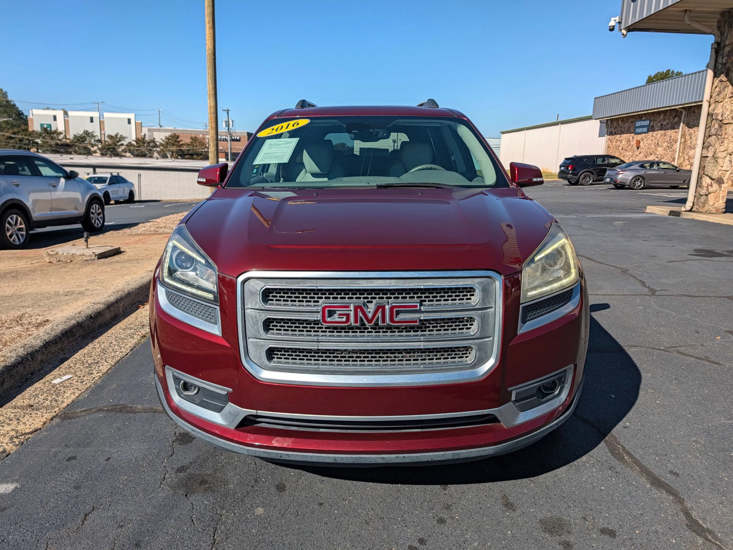 Used 2016 GMC Acadia SLT w/ Premium Edition FWD image 2