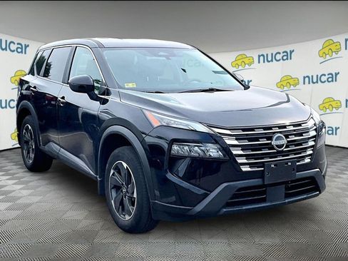 Used 2024 Nissan Rogue SV AWD/4WD image 1