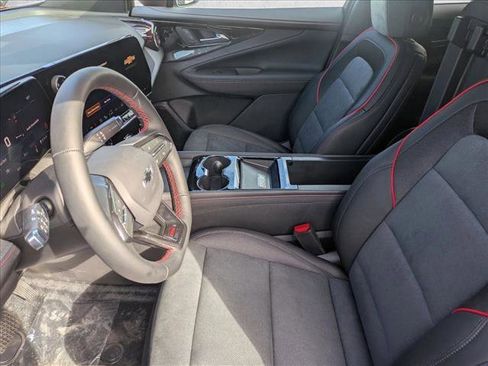 New 2026 Chevrolet Blazer EV RS image 3