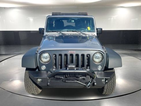 Used 2017 Jeep Wrangler Unlimited Rubicon AWD/4WD image 13