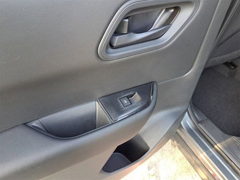 Certified 2025 Nissan Rogue S image 10