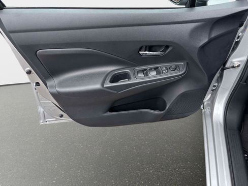 New 2025 Nissan Versa SV w/ Trunk Package image 14