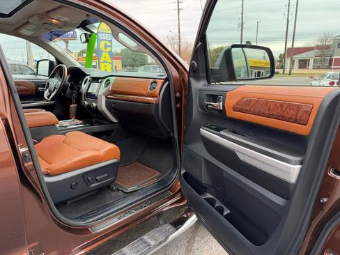 Used 2015 Toyota Tundra 1794 Edition image 12
