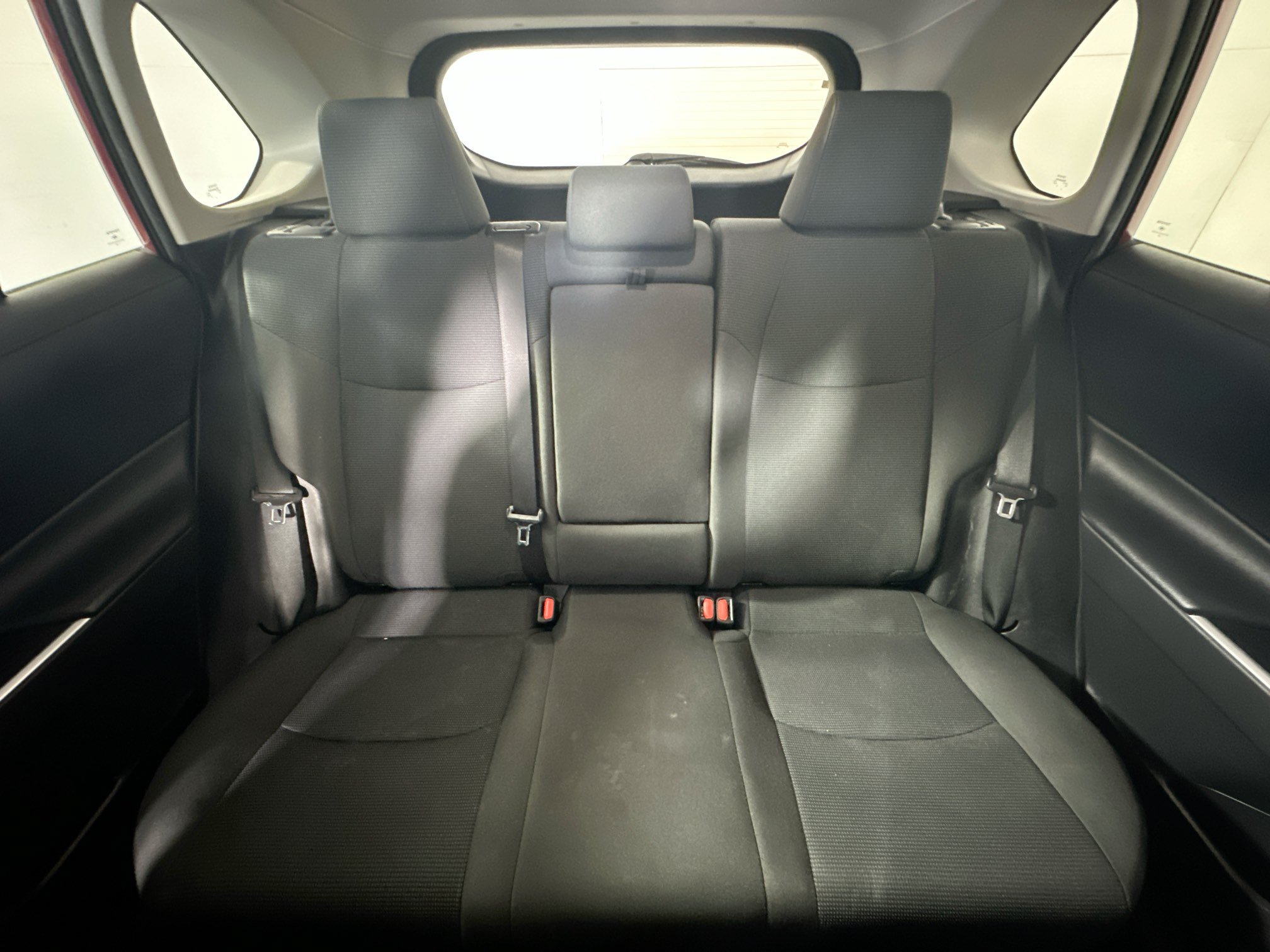 Used 2023 Toyota RAV4 LE FWD image 29