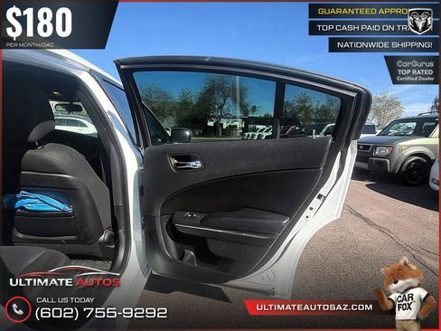 Used 2014 Dodge Charger SE RWD image 16