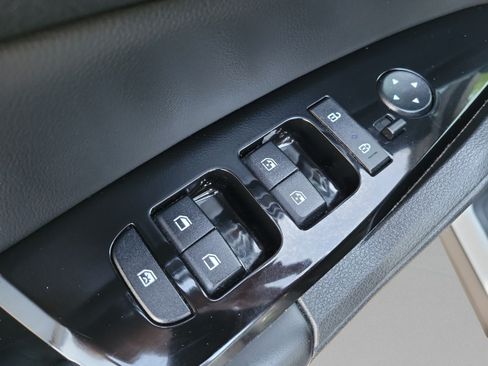 Used 2023 Kia Sportage SX FWD image 17