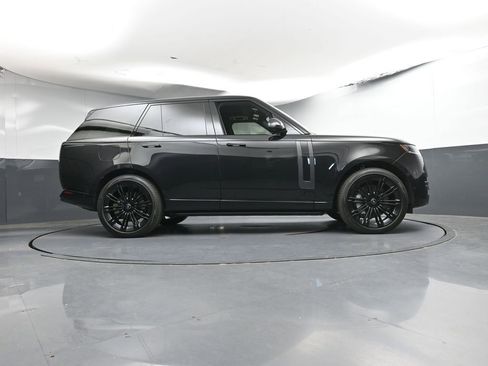 Used 2024 Land Rover Range Rover SE AWD/4WD image 30