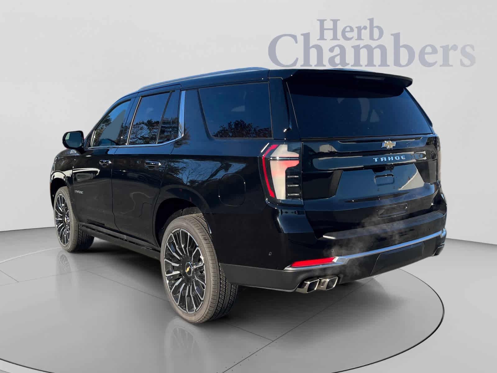 New 2027 Chevrolet Tahoe High Country AWD/4WD image 3