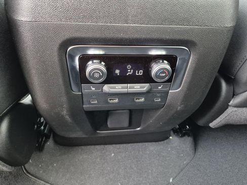 New 2026 GMC Yukon XL AT4 w/ AT4 Premium Plus Package image 14