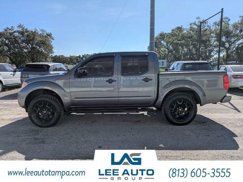 Used 2019 Nissan Frontier SV w/ Value Truck Package AWD/4WD image 6
