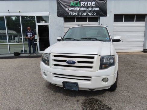Used 2010 Ford Expedition Limited AWD/4WD image 2
