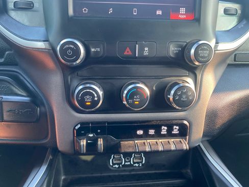 Used 2024 RAM 2500 Big Horn w/ Off Road Package AWD/4WD image 31