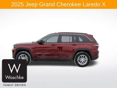 Used 2025 Jeep Grand Cherokee Laredo X w/ Trailer Tow Package image 4