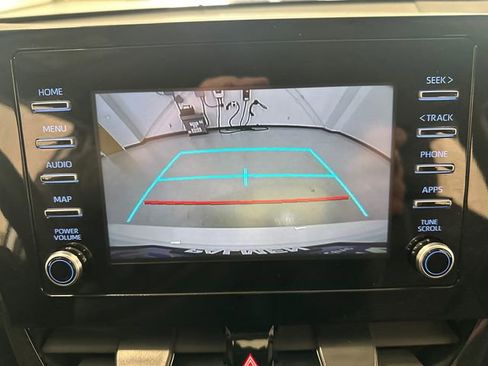 Used 2024 Toyota Camry SE image 20