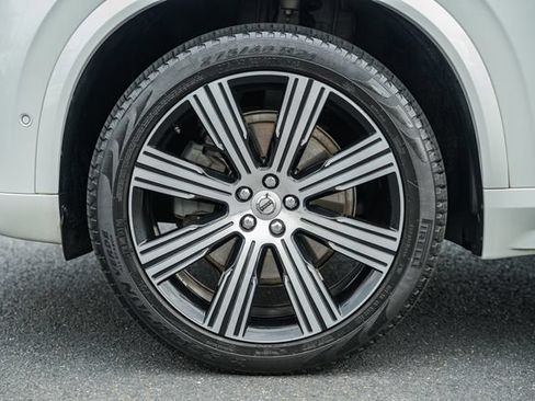 Used 2021 Volvo XC90 T6 Inscription w/ Protection Package Premier AWD/4WD image 18
