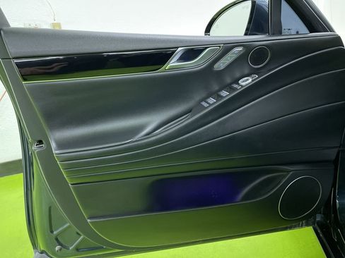 Used 2023 Genesis G80 2.5T image 17