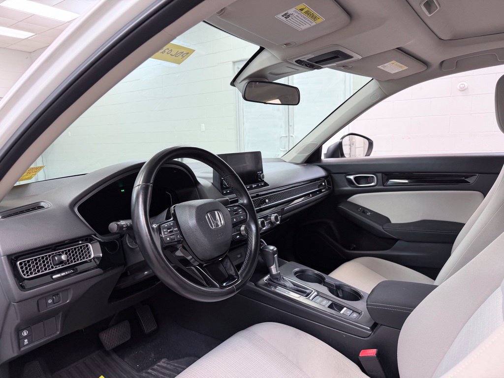 Used 2022 Honda Civic EX image 15