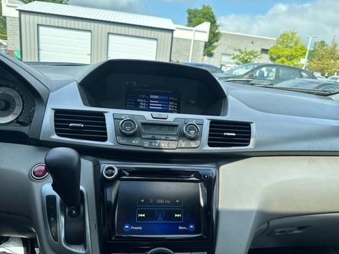 Used 2014 Honda Odyssey EX-L image 13