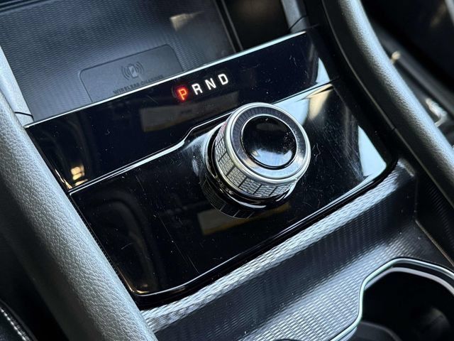 Used 2025 Jeep Grand Cherokee Altitude AWD/4WD image 19