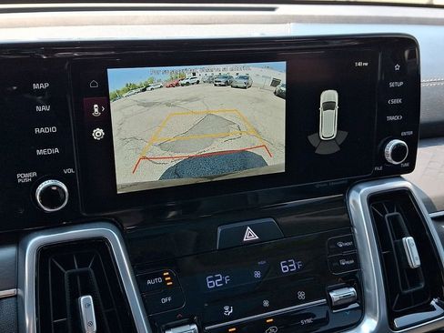 Used 2023 Kia Sorento SX AWD/4WD image 21