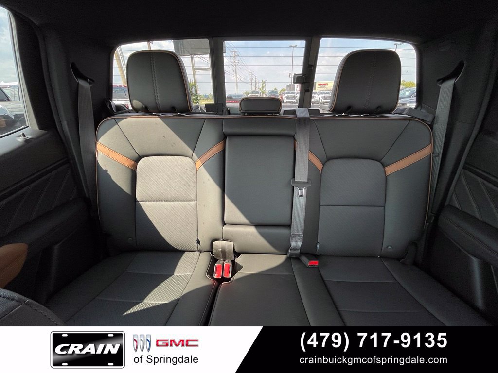 Used 2026 GMC Canyon AT4 w/ Technology Plus Package AWD/4WD image 28