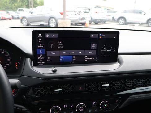Used 2024 Honda Accord Sport image 19