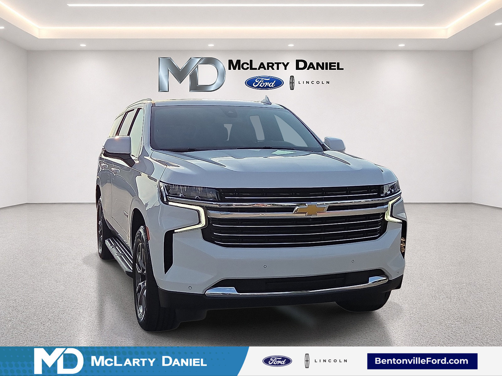 Used 2022 Chevrolet Tahoe LT w/ LT Signature Plus Package AWD/4WD image 1