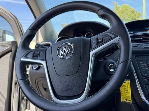 Used 2015 Buick Encore FWD image 8