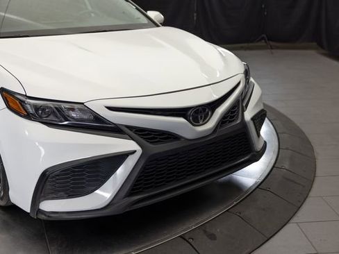 Used 2024 Toyota Camry SE w/ Cold Weather Package AWD/4WD image 3