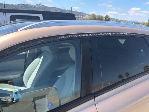 Used 2020 Hyundai Nexo Limited FWD image 2