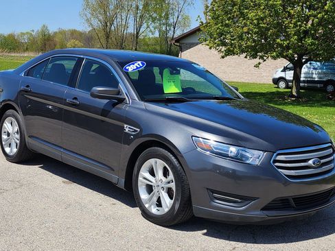 Used 2017 Ford Taurus SEL w/ Equipment Group 201A AWD/4WD image 2