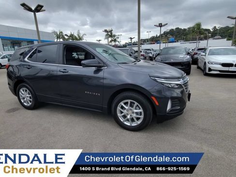 Certified 2023 Chevrolet Equinox LT FWD image 2