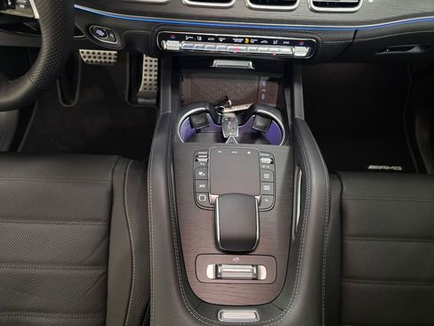 New 2026 Mercedes-Benz GLS 450 4MATIC image 23