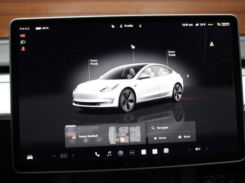 Used 2023 Tesla Model 3 Standard Range RWD image 26