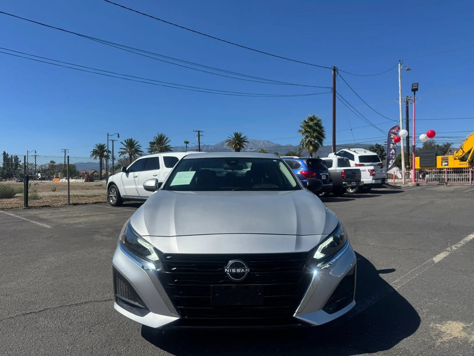 Used 2024 Nissan Altima 2.5 S FWD image 14