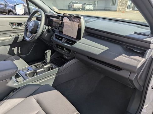 New 2026 Subaru Outback Touring AWD/4WD image 39