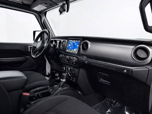 Used 2021 Jeep Wrangler Unlimited Sport AWD/4WD image 18