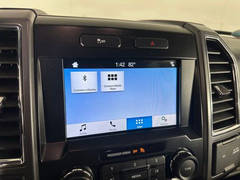 Used 2016 Ford F150 XLT w/ Equipment Group 302A Luxury AWD/4WD image 15