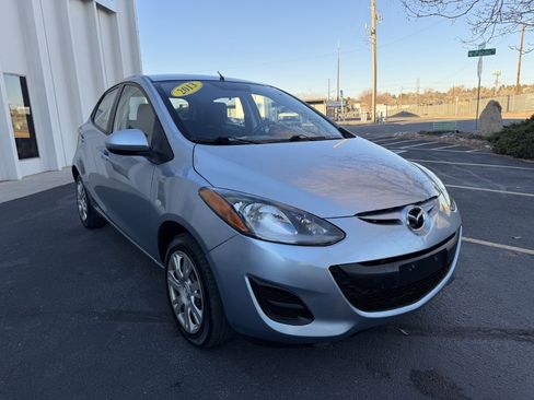Used 2013 MAZDA MAZDA2 Sport image 9
