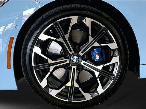 Used 2025 BMW M240i Coupe RWD image 10