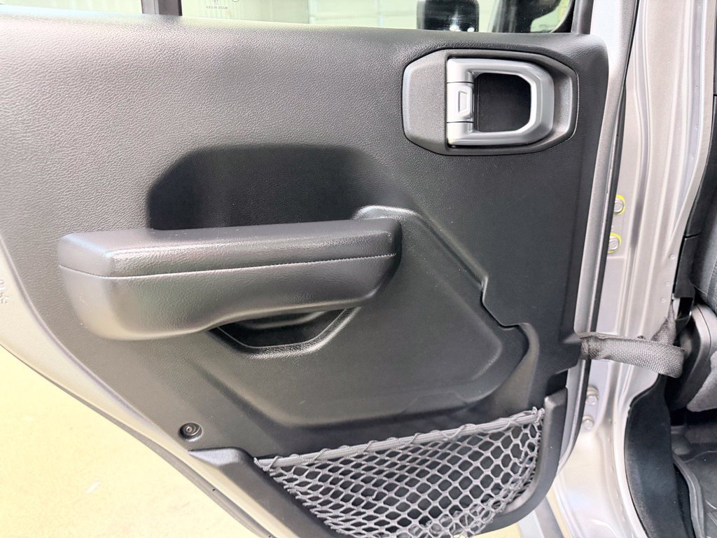 Used 2020 Jeep Wrangler Unlimited Sport S AWD/4WD image 16