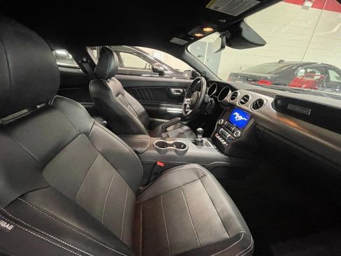 Used 2022 Ford Mustang GT Premium image 3