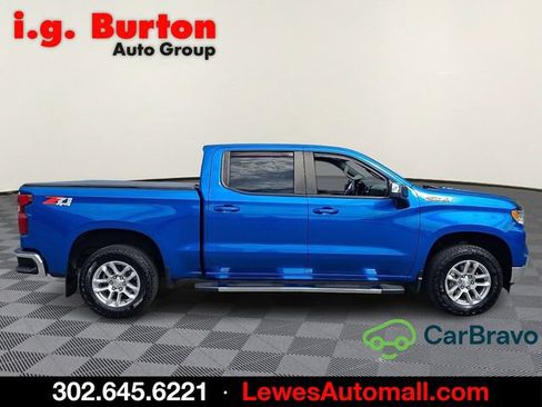 Certified 2022 Chevrolet Silverado 1500 LT AWD/4WD image 7