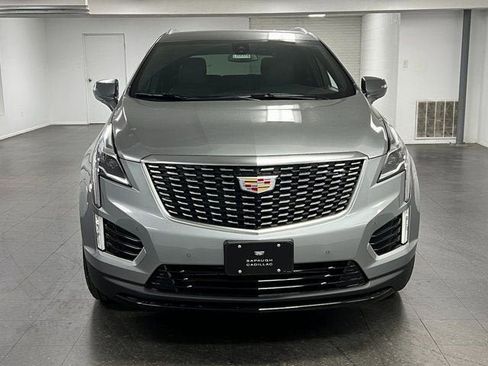 New 2025 Cadillac XT5 Luxury image 8